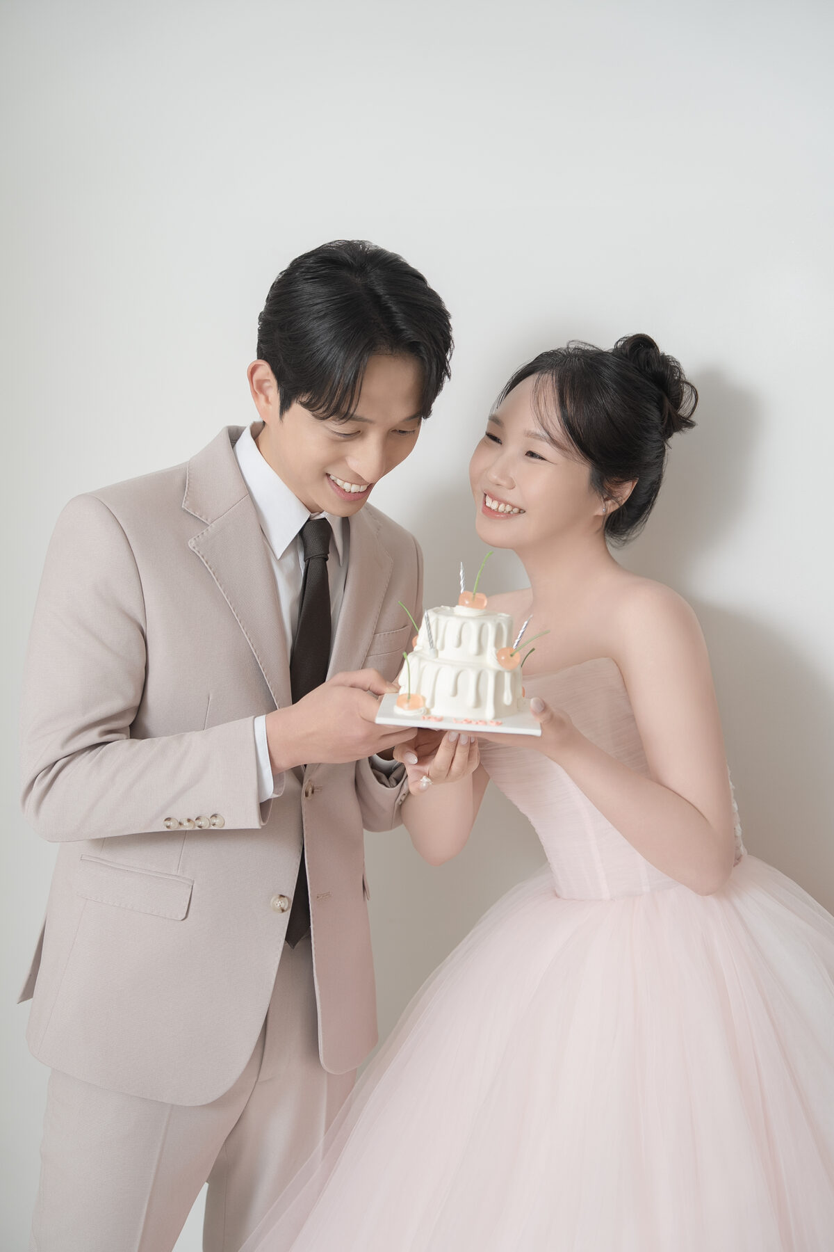 Richard 與 Sara 和小蛋糕